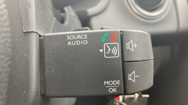 Dacia Sandero 0.9 TCe Comfort 5dr Petrol Hatchback